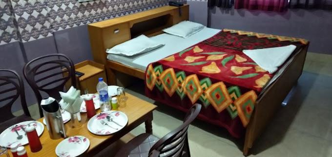 Hotel Vishal Palace Unnao Ngoại thất bức ảnh