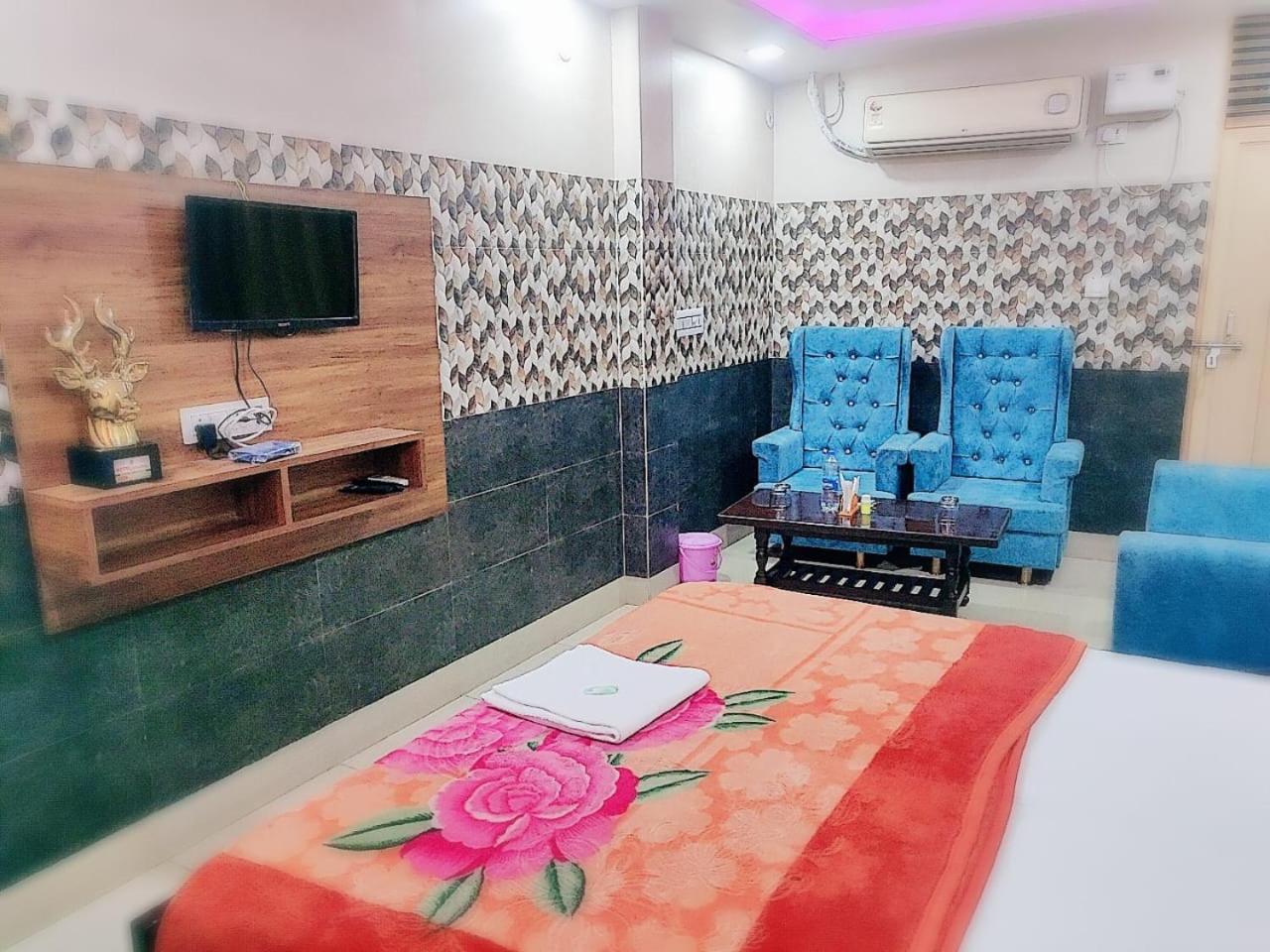 Hotel Vishal Palace Unnao Ngoại thất bức ảnh